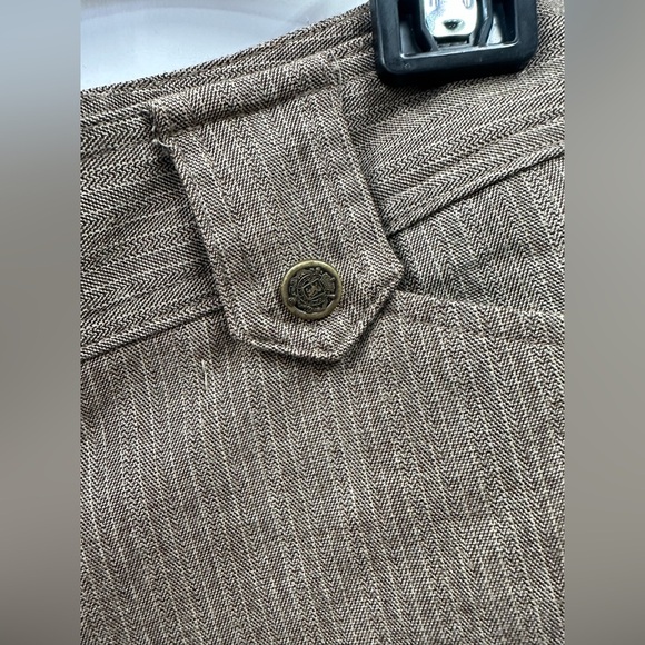 No Boundaries pinstripe brown capris size 9 - Picture 2 of 8